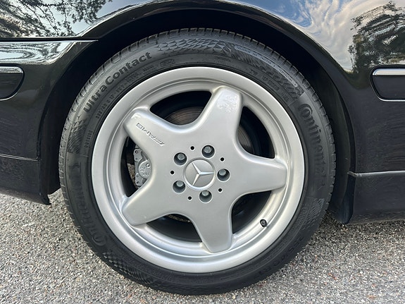 Mercedes-Benz CLK430 11 of 11
