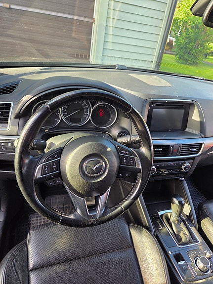 Mazda CX-5 5 of 11