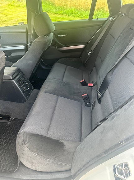 BMW 325i 7 of 7