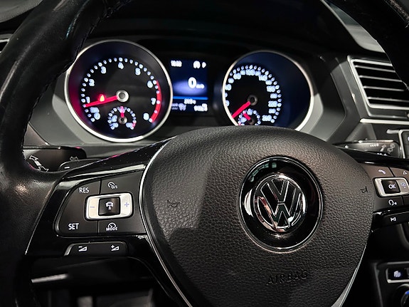 Volkswagen Tiguan 29 of 30