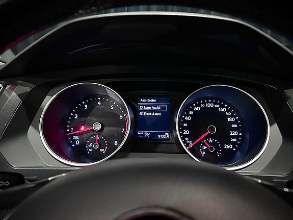 Volkswagen Tiguan 30 of 30