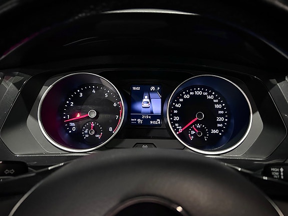 Volkswagen Tiguan 28 of 30