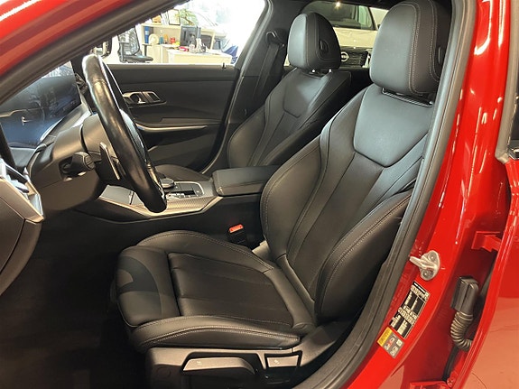 BMW 330e 8 of 15