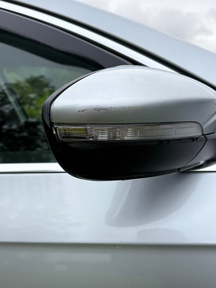 Volkswagen Passat 13 of 14