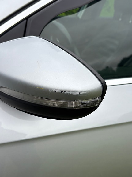 Volkswagen Passat 11 of 14