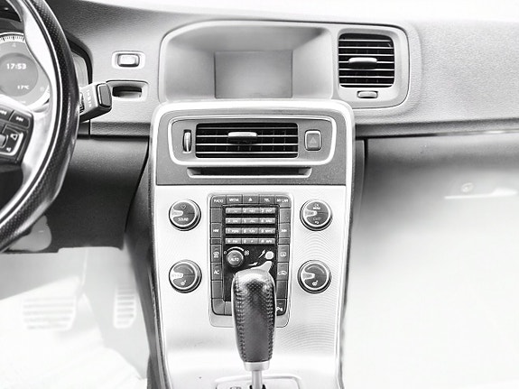 Volvo S60 22 of 27