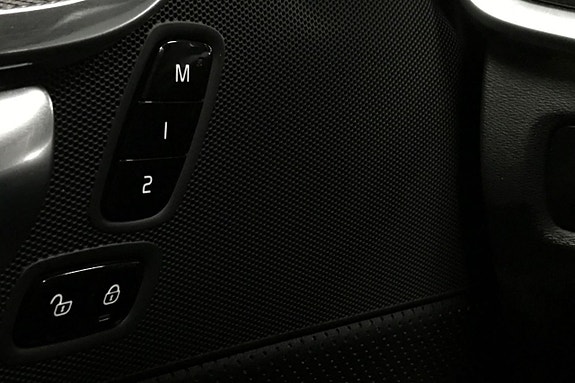 Volvo V90 28 of 30