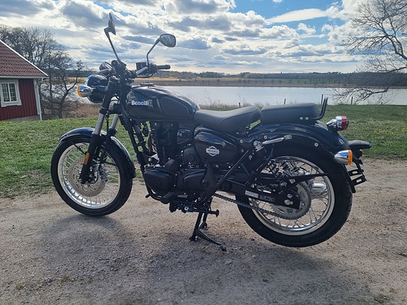 Benelli Imperiale 400 4 of 6