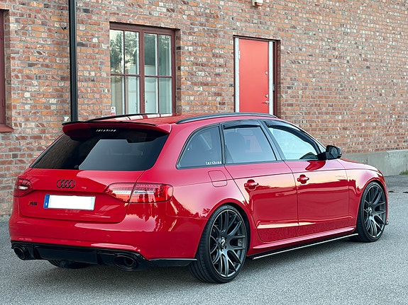 Audi A4 3 of 12