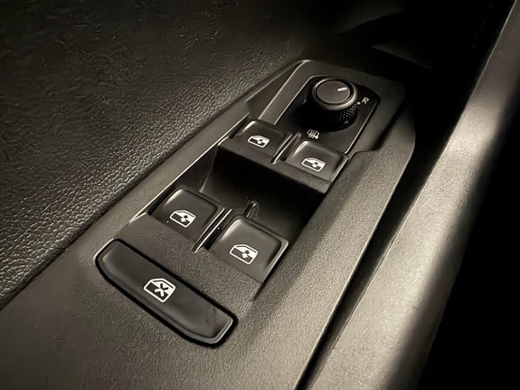 Volkswagen Polo 21 of 25