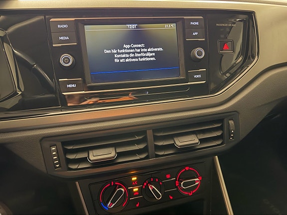 Volkswagen Polo 14 of 25