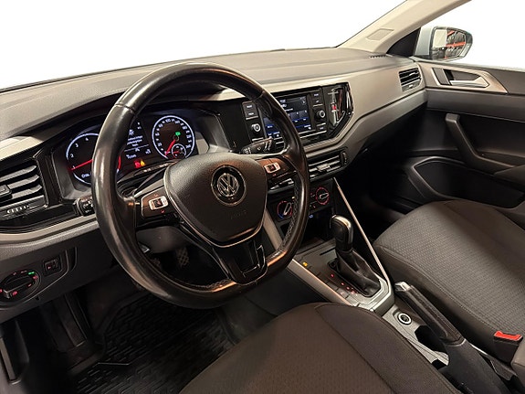 Volkswagen Polo 8 of 25
