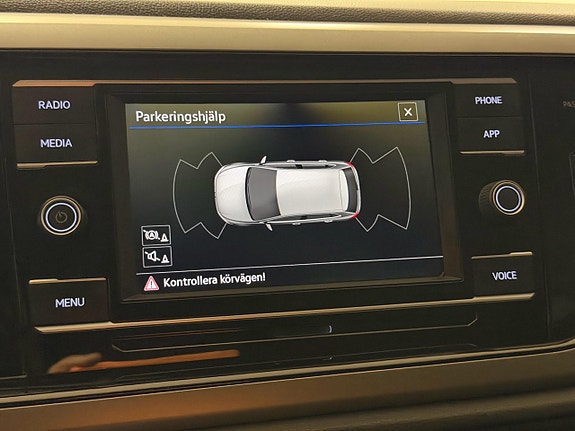 Volkswagen Polo 17 of 25