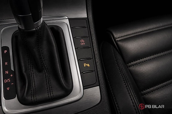 Volkswagen Passat 24 of 27