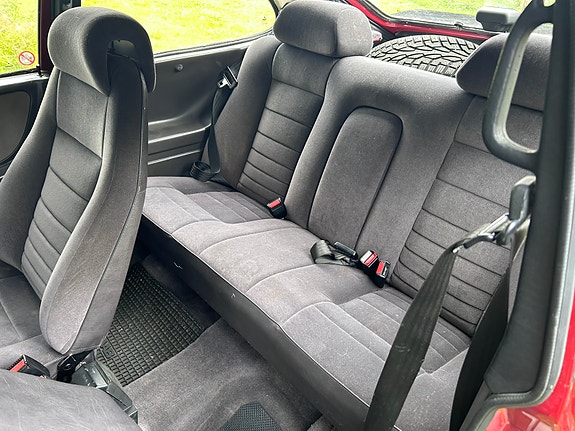 Saab 900 4 of 7