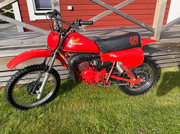 Honda CR80R Elsinore 2 of 13