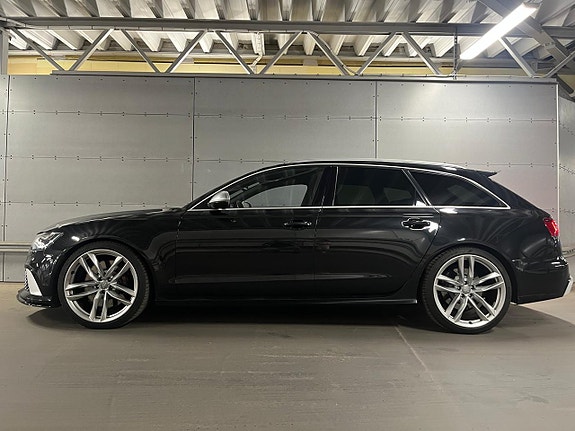 Audi RS6 3 of 28