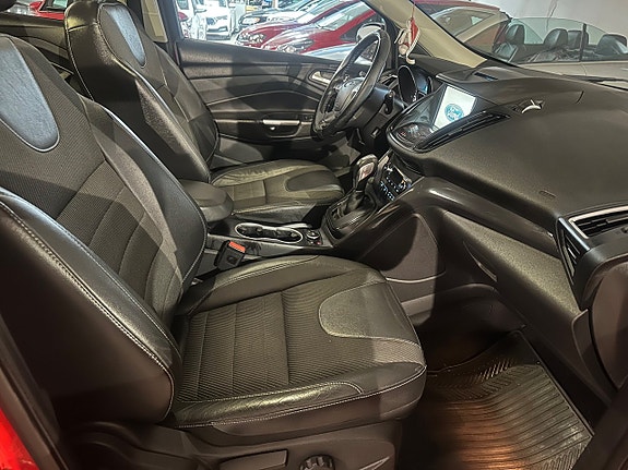Ford Kuga 7 of 12