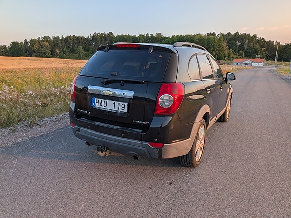 Chevrolet Captiva 2 of 6