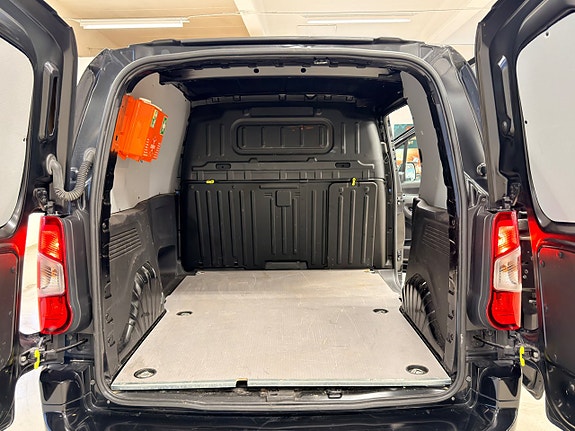 Opel Combo 15 of 28