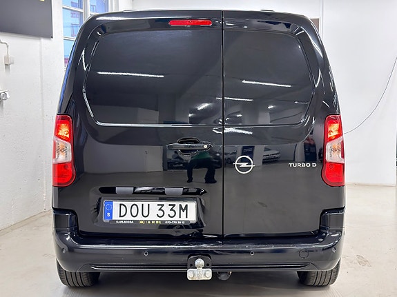 Opel Combo 8 of 28