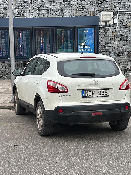 Nissan Qashqai 2 of 9