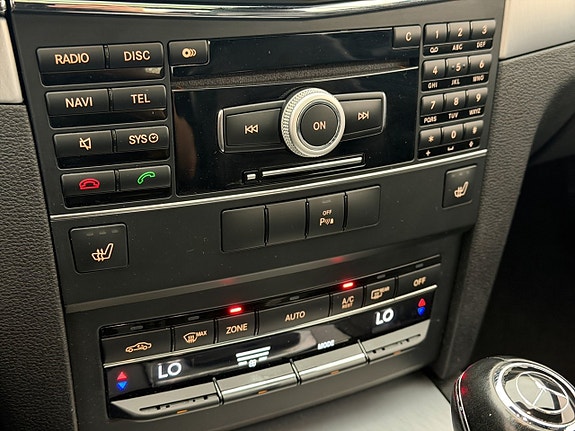 Mercedes-Benz E350 25 of 30