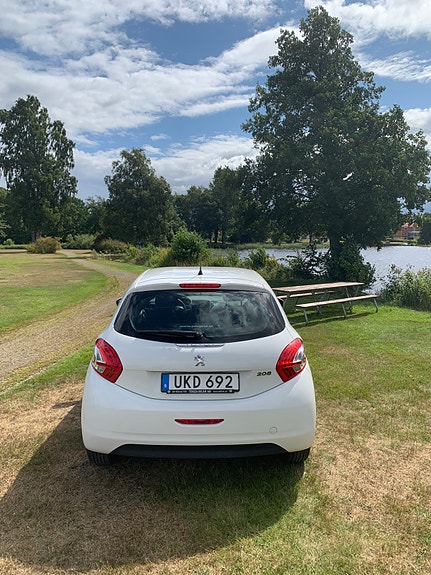 Peugeot 208 10 of 10