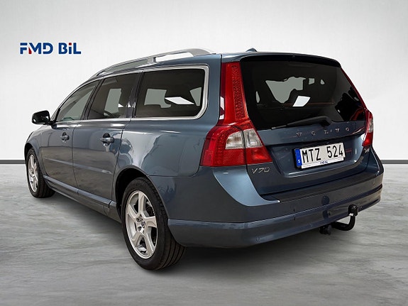 Volvo V70 7 of 27