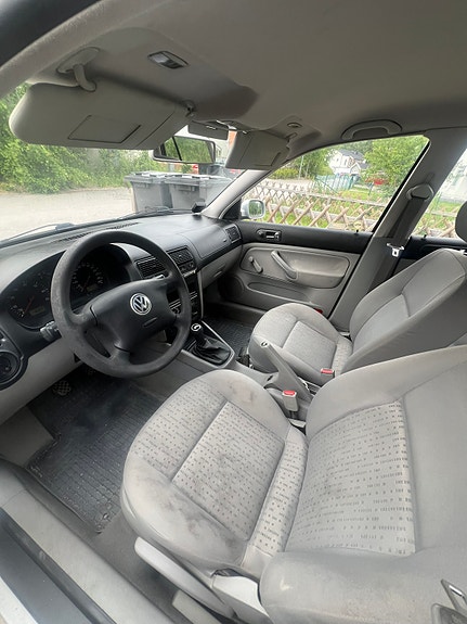 Volkswagen Golf IV 4 of 4
