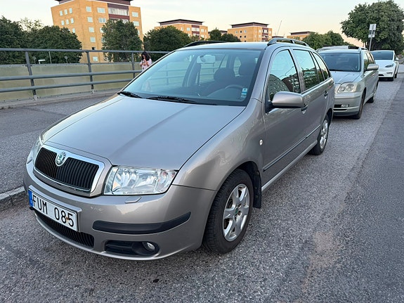 Skoda Fabia 6 of 13