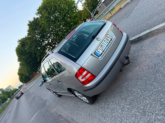Skoda Fabia 5 of 13