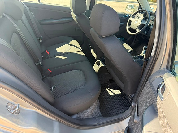 Skoda Fabia 11 of 13