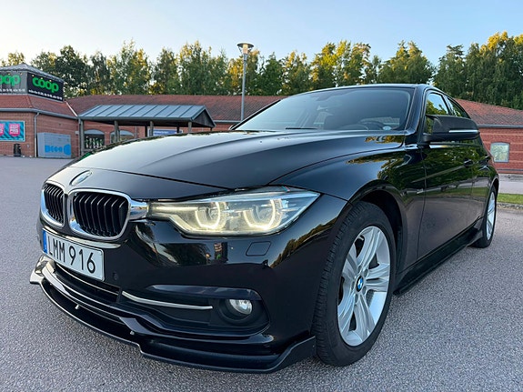 BMW 320d 3 of 18