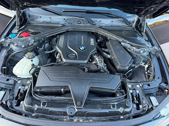 BMW 320d 11 of 18