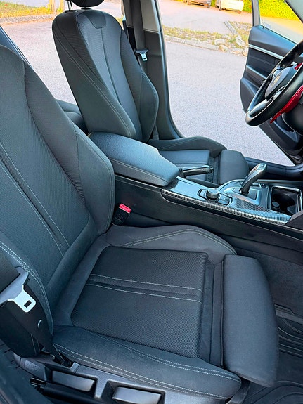 BMW 320d 8 of 18