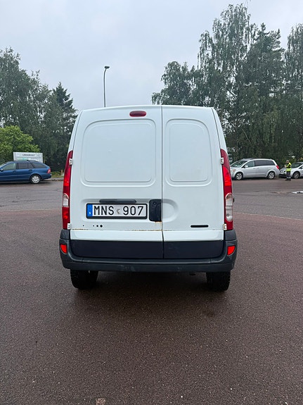 Nissan Kubistar 8 of 12