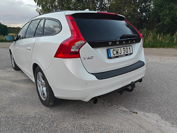 Volvo V60 5 of 10