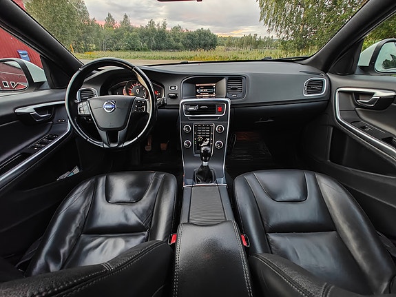 Volvo V60 9 of 10