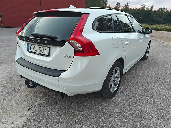 Volvo V60 7 of 10