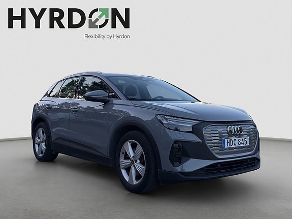 Audi Q4 e-tron 3 of 22