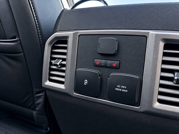 Ford F-150 14 of 23