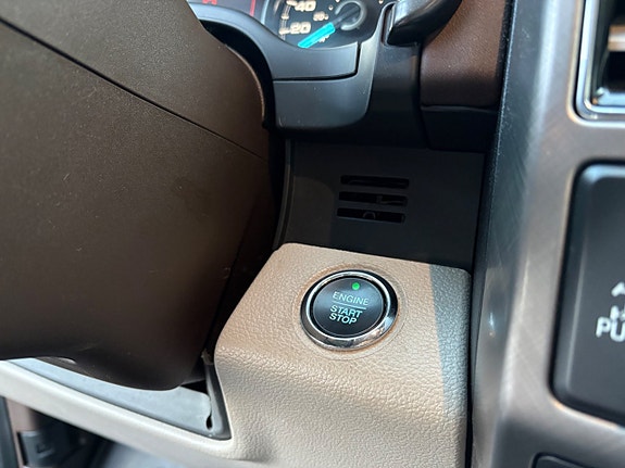 Ford F-150 28 of 30