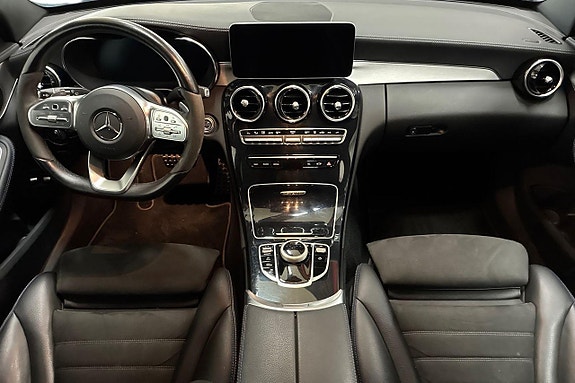 Mercedes-Benz C300 14 of 25