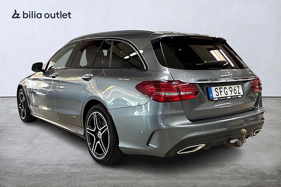 Mercedes-Benz C300 10 of 25