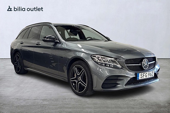 Mercedes-Benz C300 4 of 25