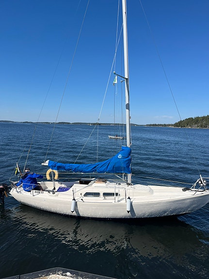 Välvårdad IF-båt nr 2276 – seglingsklar med nya dynor och mycket utrustning 13 of 13
