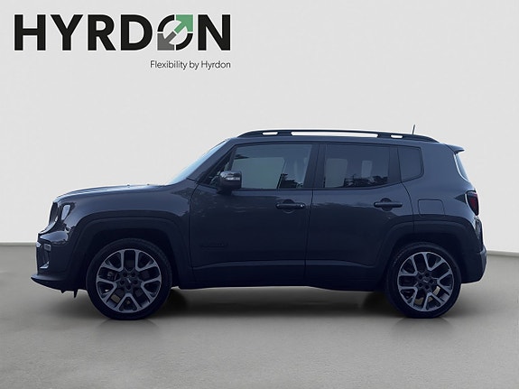 Jeep Renegade 8 of 24
