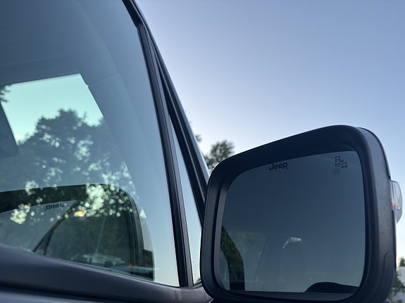 Jeep Renegade 19 of 24