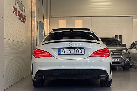 Mercedes-Benz CLA200 9 of 24